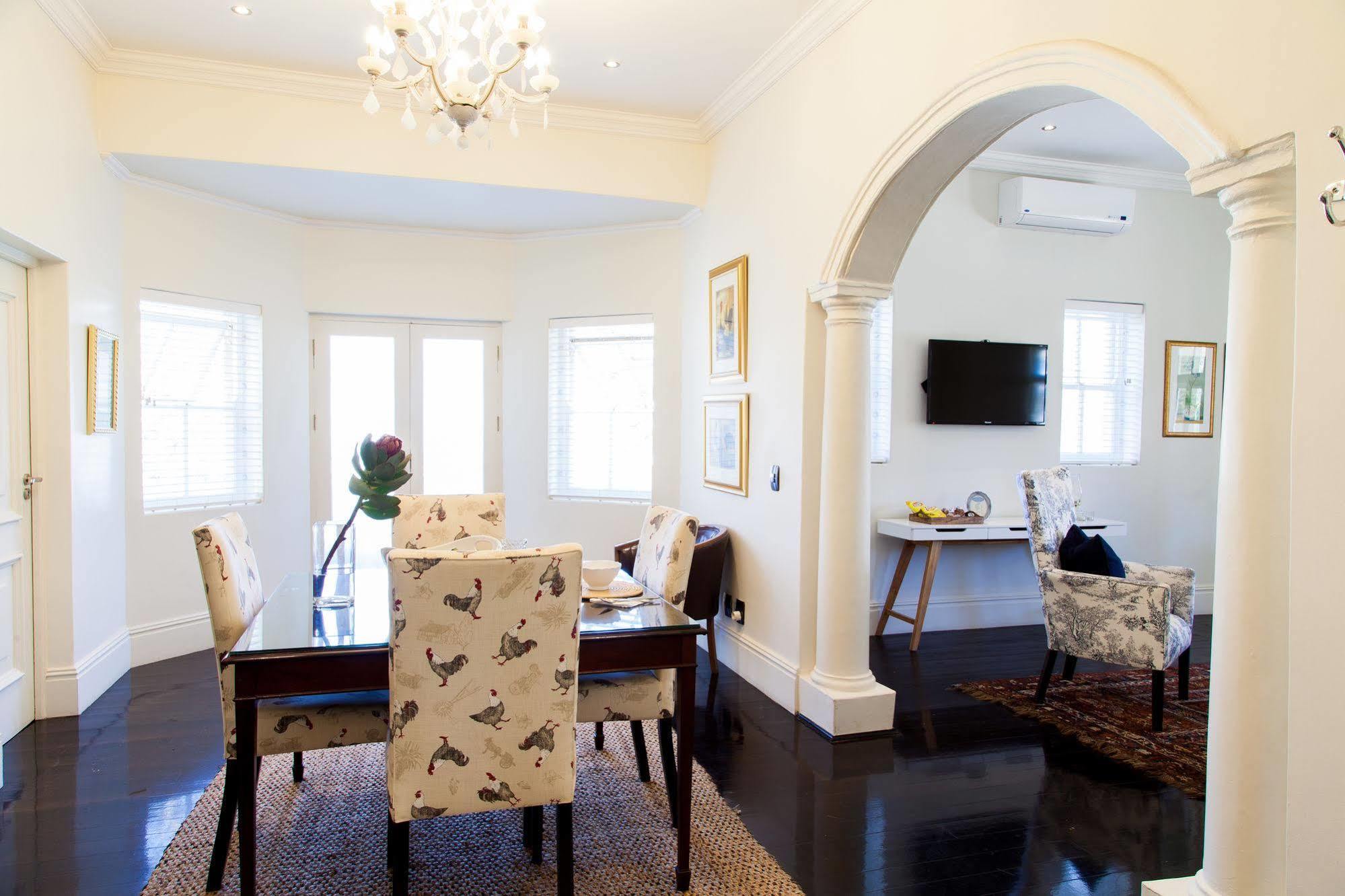 Auberge Daniella Franschhoek Luaran gambar